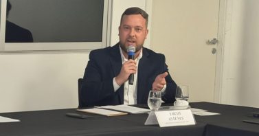 Diretor-executivo da Águas de Valadares recebe título de Cidadão Valadarense